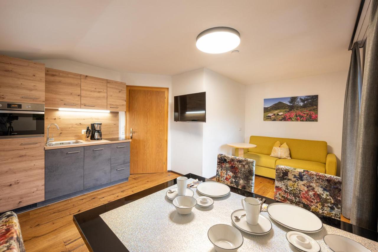 Wohn-Leben Altenmarkt Apartments Алтенмаркт им Понгау Екстериор снимка